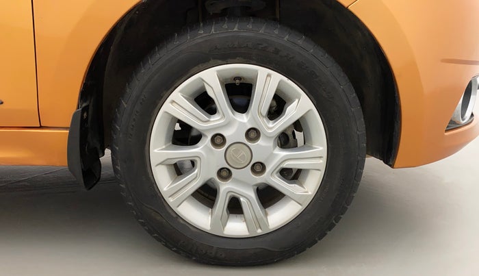 2018 Tata Tiago XZ PETROL, Petrol, Manual, 37,357 km, Right Front Wheel
