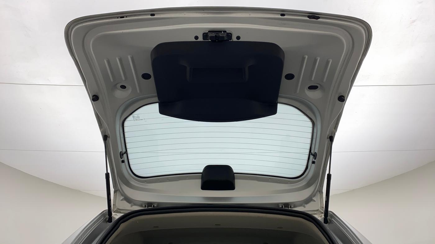 2020 Renault Duster RXS 1.3 TURBO PETROL CVT, Petrol, Automatic, 49,264 km, Boot Door Open