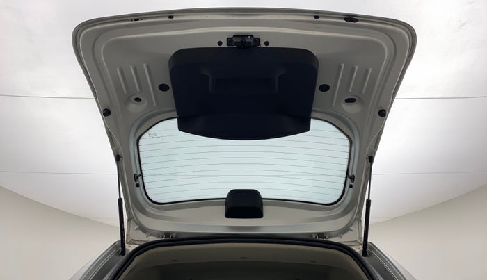 2020 Renault Duster RXS 1.3 TURBO PETROL CVT, Petrol, Automatic, 49,264 km, Boot Door Open