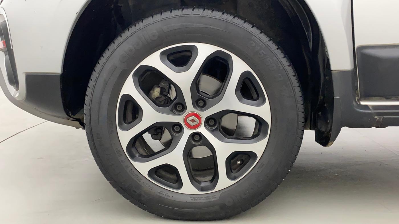 2020 Renault Duster RXS 1.3 TURBO PETROL CVT, Petrol, Automatic, 49,264 km, Left Front Wheel