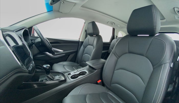 2019 MG HECTOR SHARP DCT PETROL, Petrol, Automatic, 14,509 km, Right Side Front Door Cabin