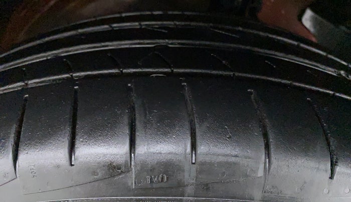 2019 MG HECTOR SHARP DCT PETROL, Petrol, Automatic, 14,509 km, Left Rear Tyre Tread