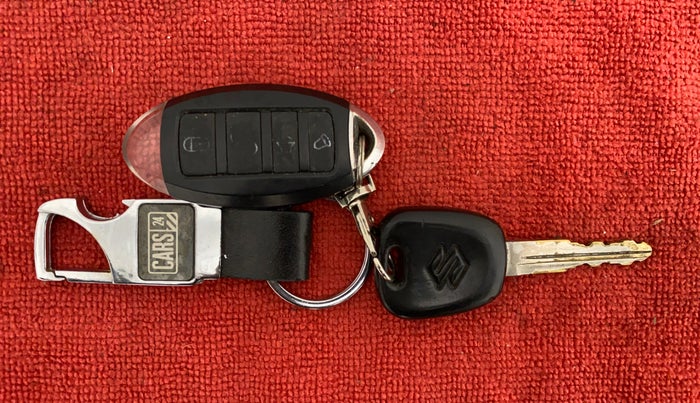 2014 Maruti Celerio VXI, Petrol, Manual, 77,796 km, Key Close Up