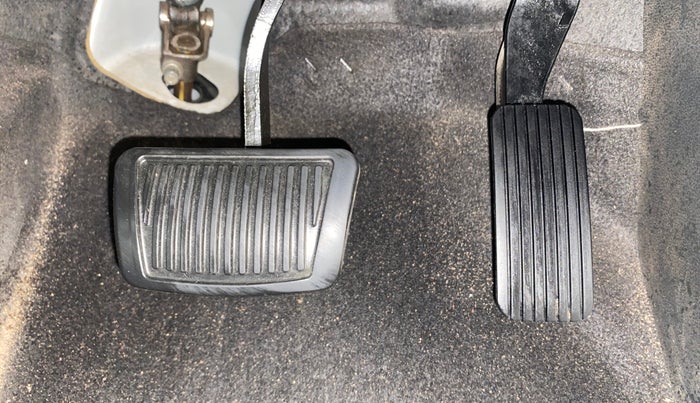 2018 Hyundai Verna 1.6 VTVT SX + AT, Petrol, Automatic, 88,284 km, Pedals