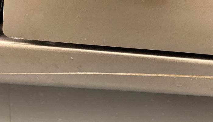 2014 Maruti Wagon R 1.0 VXI, Petrol, Manual, 45,260 km, Right running board - Slightly dented