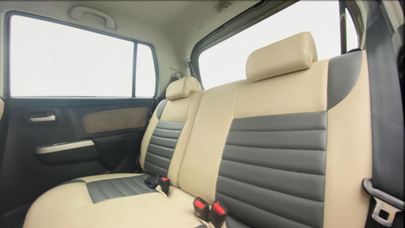 2014 Maruti Wagon R 1.0 VXI, Petrol, Manual, 45,260 km, Right Side Rear Door Cabin