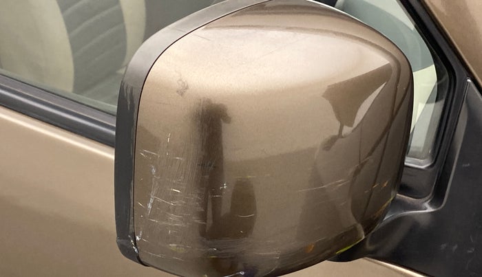 2014 Maruti Wagon R 1.0 VXI, Petrol, Manual, 45,260 km, Right rear-view mirror - Mirror motor not working