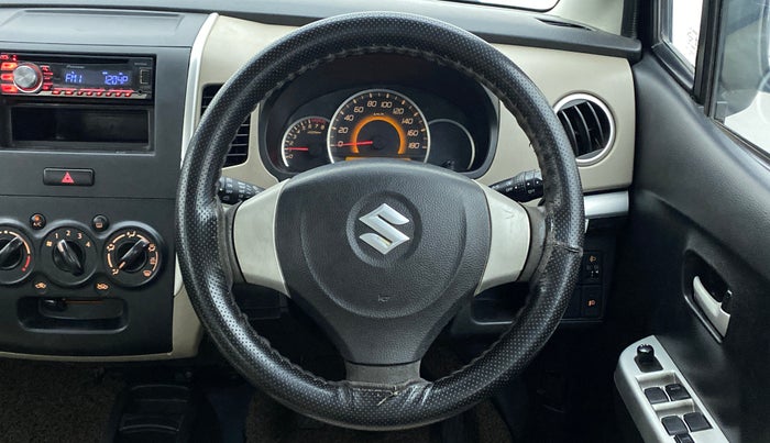 2014 Maruti Wagon R 1.0 VXI, Petrol, Manual, 45,260 km, Steering Wheel Close Up