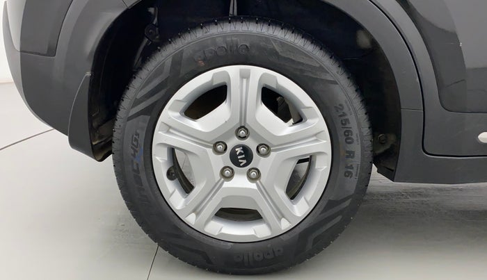 2021 KIA SONET HTX 1.0 IMT, Petrol, Manual, 13,676 km, Right Rear Wheel