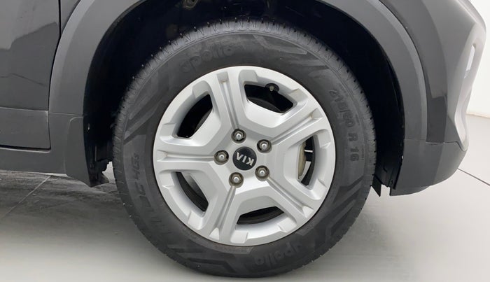 2021 KIA SONET HTX 1.0 IMT, Petrol, Manual, 13,676 km, Right Front Wheel