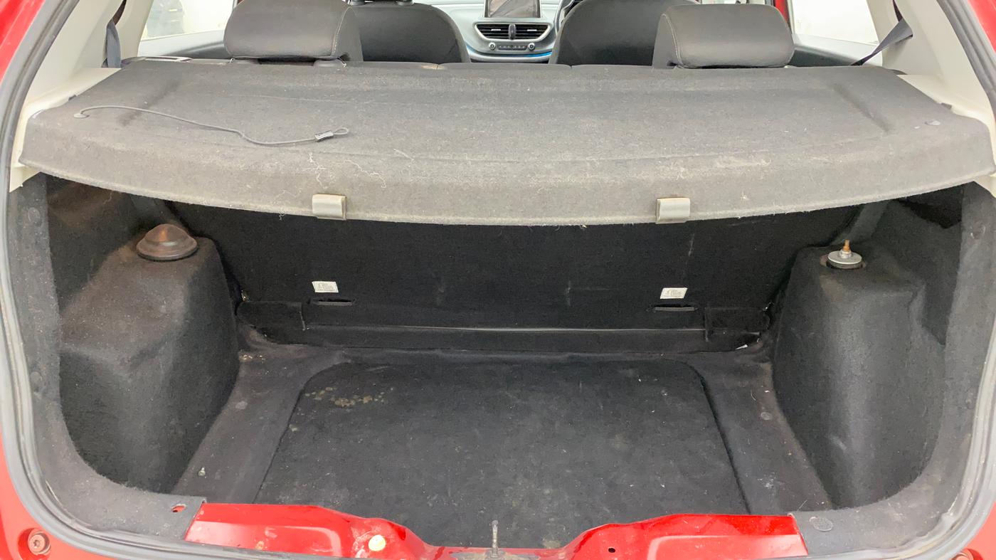 2020 Tata ALTROZ XZ PETROL, Petrol, Manual, 48,191 km, Boot Inside