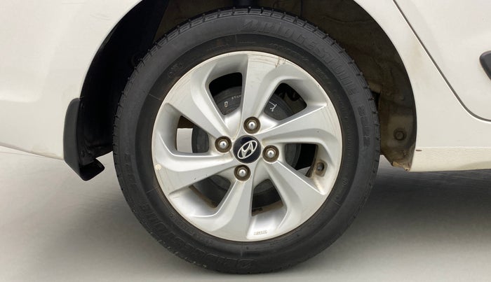 2017 Hyundai Xcent SX 1.2, Petrol, Manual, 73,393 km, Right Rear Wheel