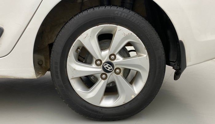 2017 Hyundai Xcent SX 1.2, Petrol, Manual, 73,393 km, Left Rear Wheel