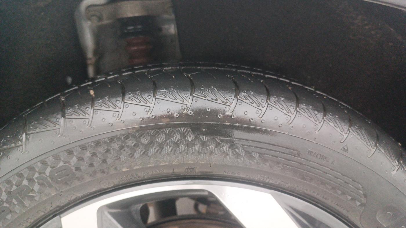 2021 Hyundai ALCAZAR 2.0 SIGNATURE (O) AT 6STR, Petrol, Automatic, 22,177 km, Right Rear Tyre Tread