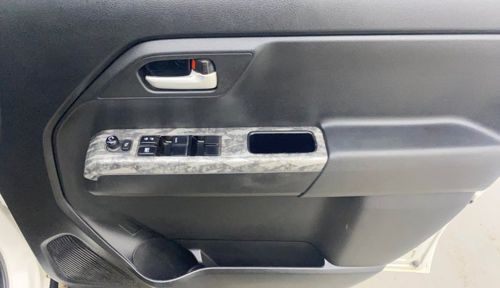 2020 Maruti New Wagon-R ZXI 1.2 AMT, Petrol, Automatic, 46,003 km, Driver Side Door Panels Control