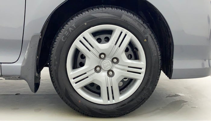 2010 Honda City S MT PETROL, Petrol, Manual, 1,13,701 km, Right Front Wheel