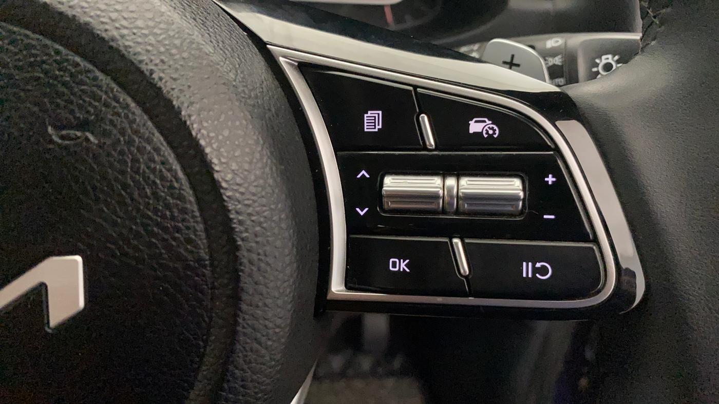 2025 KIA SONET 	 HTX 1.0 TURBO DCT, Petrol, Automatic, 6,189 km, Adaptive Cruise Control