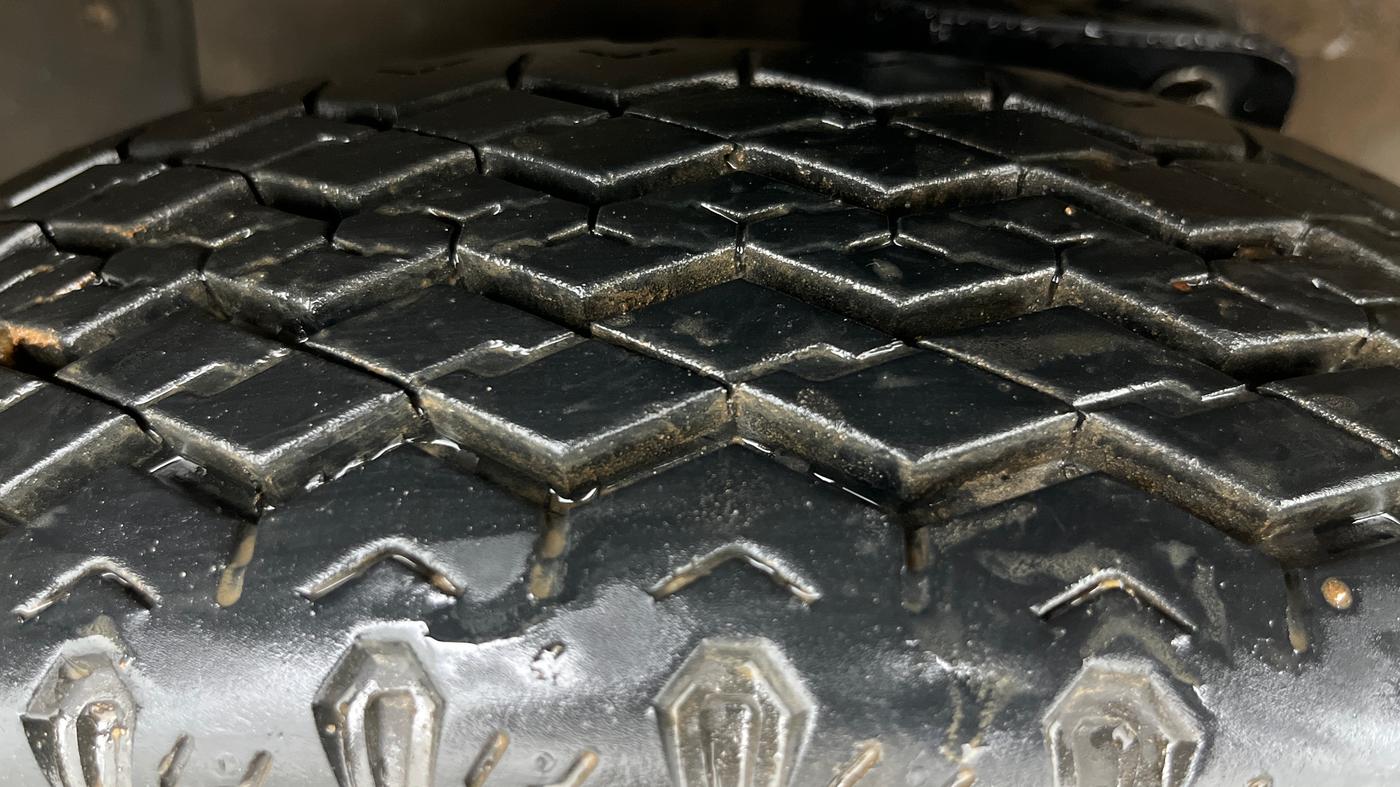 2018 Maruti Eeco 5 STR WITH A/C+HTR, Petrol, Manual, 56,371 km, Right Front Tyre Tread