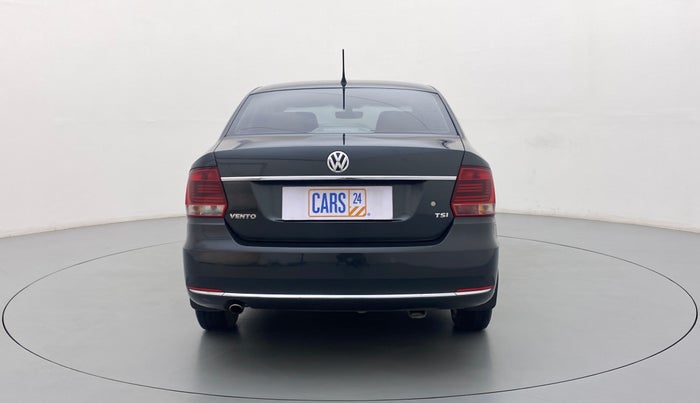 2016 Volkswagen Vento HIGHLINE PLUS 1.2 AT 16 ALLOY, Petrol, Automatic, 94,675 km, Back/Rear