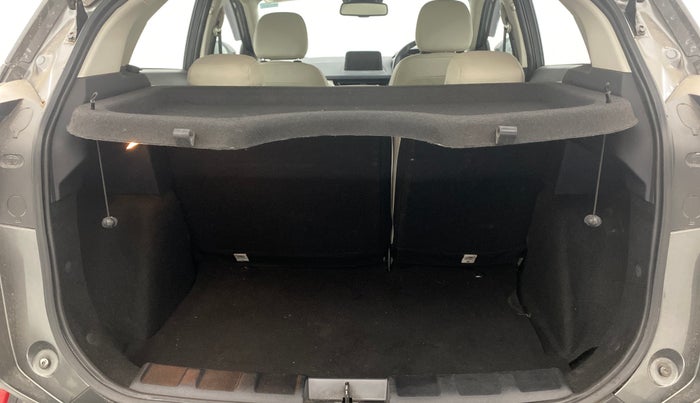 2023 Tata NEXON XZA PLUS LUXURY SUNROOF PETROL, Petrol, Automatic, 90,086 km, Boot Inside