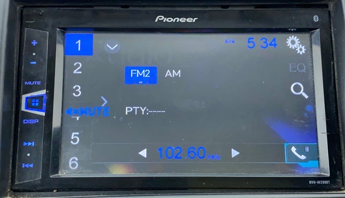 2018 Maruti Celerio VXI CNG D, CNG, Manual, 79,967 km, Infotainment System