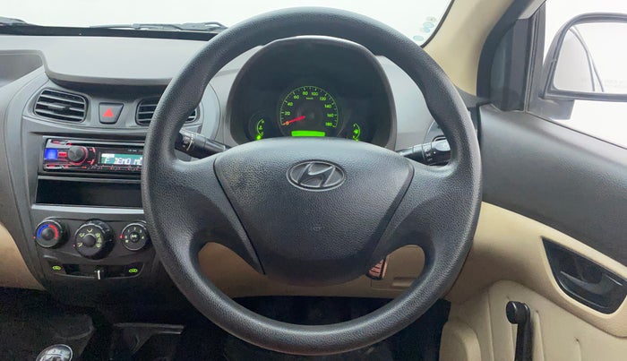 2016 Hyundai Eon D-LITE+, Petrol, Manual, 50,939 km, Steering Wheel Close Up