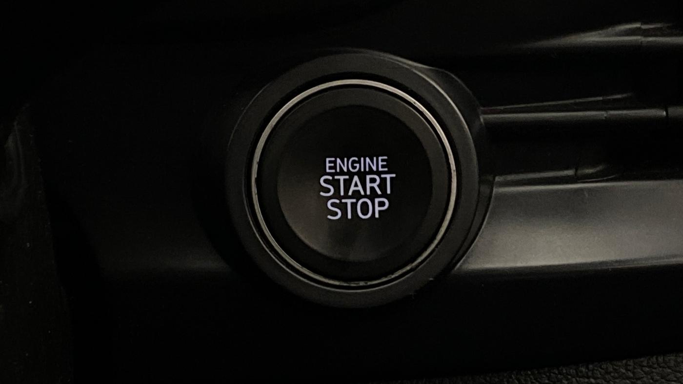 2021 Hyundai NEW I20 ASTA (O) 1.2 MT, Petrol, Manual, 25,587 km, Keyless Start/ Stop Button