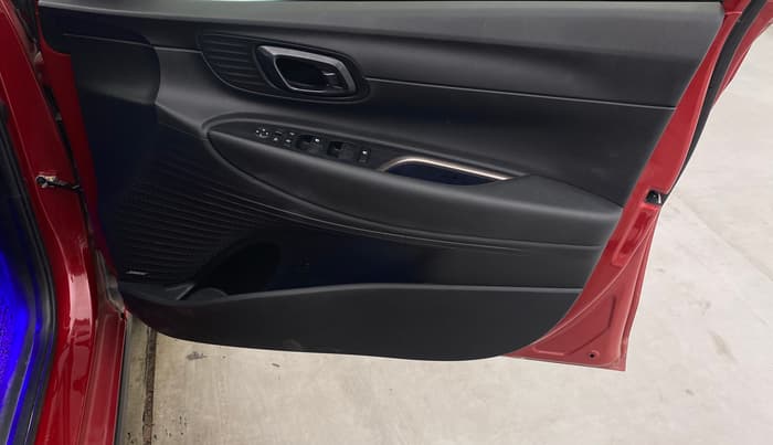 2021 Hyundai NEW I20 ASTA (O) 1.2 MT, Petrol, Manual, 25,279 km, Driver Side Door Panels Control