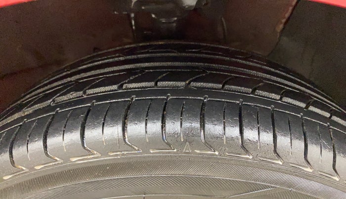 2018 Hyundai Verna 1.6 VTVT SX, Petrol, Manual, 31,578 km, Right Front Tyre Tread