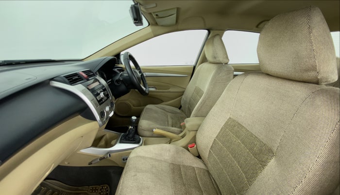 2011 Honda City V MT PETROL, Petrol, Manual, 77,829 km, Right Side Front Door Cabin