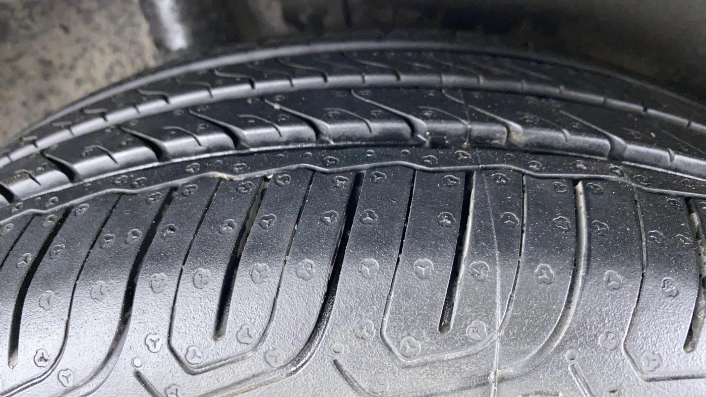 2011 Honda City V MT PETROL, Petrol, Manual, 77,829 km, Right Rear Tyre Tread