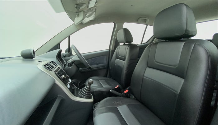 2012 Maruti Ritz VXI, Petrol, Manual, 47,366 km, Right Side Front Door Cabin