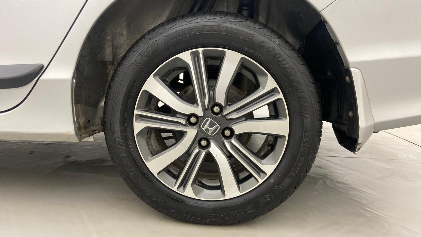 2018 Honda City V MT PETROL, Petrol, Manual, 29,942 km, Left Rear Wheel