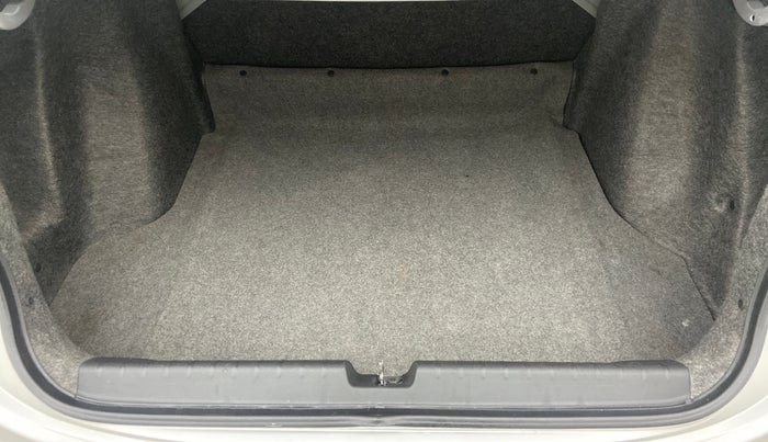 2018 Honda City V MT PETROL, Petrol, Manual, 29,942 km, Boot Inside