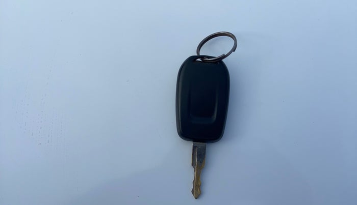 2022 Renault Kwid RXL 1.0, Petrol, Manual, 31,358 km, Key Close Up