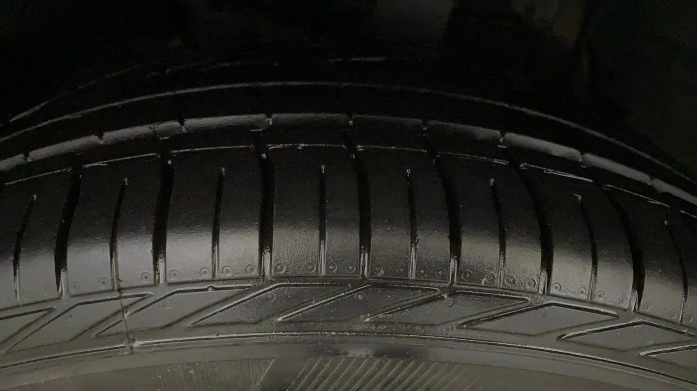 2019 Tata NEXON XMA PETROL, Petrol, Automatic, 47,239 km, Left Front Tyre Tread
