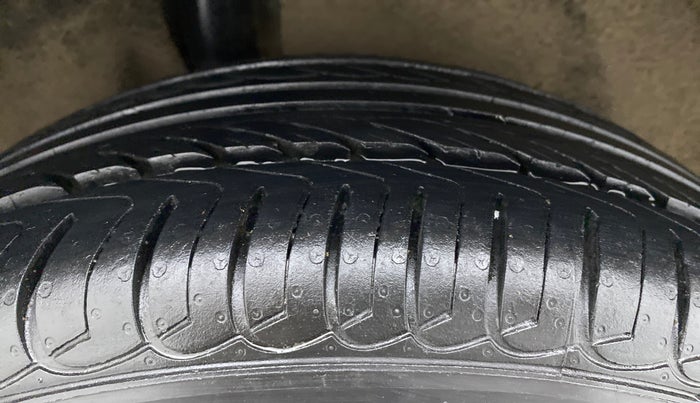 2019 Ford Ecosport TITANIUM 1.5L DIESEL, Diesel, Manual, 67,581 km, Right Rear Tyre Tread