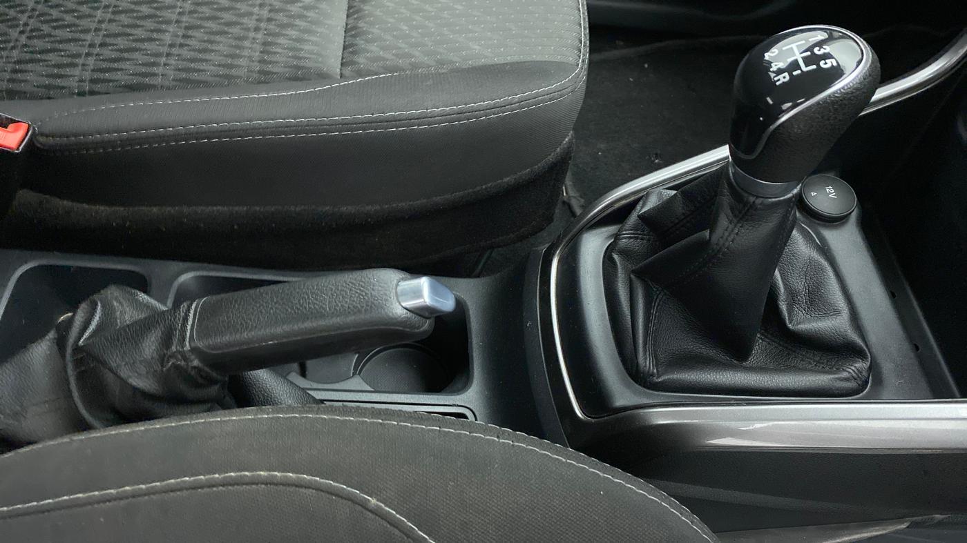 2019 Ford Ecosport TITANIUM 1.5L DIESEL, Diesel, Manual, 67,581 km, Gear Lever