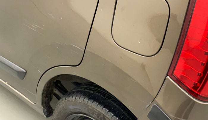 2013 Maruti Wagon R 1.0 VXI, Petrol, Manual, 52,514 km, Left quarter panel - Minor scratches
