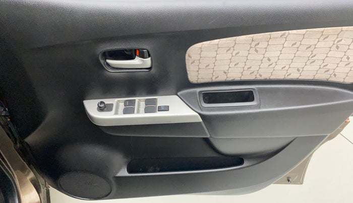 2013 Maruti Wagon R 1.0 VXI, Petrol, Manual, 52,514 km, Driver Side Door Panels Control