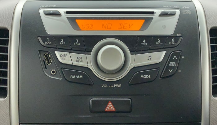 2013 Maruti Wagon R 1.0 VXI, Petrol, Manual, 52,514 km, Infotainment System