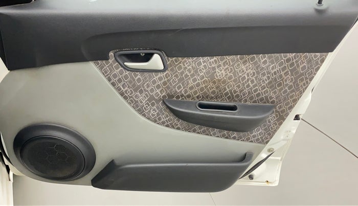 2016 Maruti Alto 800 VXI, Petrol, Manual, 60,995 km, Driver Side Door Panels Control