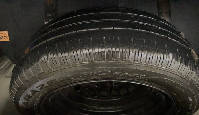 2016 Hyundai Grand i10 SPORTZ 1.2 KAPPA VTVT, CNG, Manual, 89,067 km, Spare Tyre