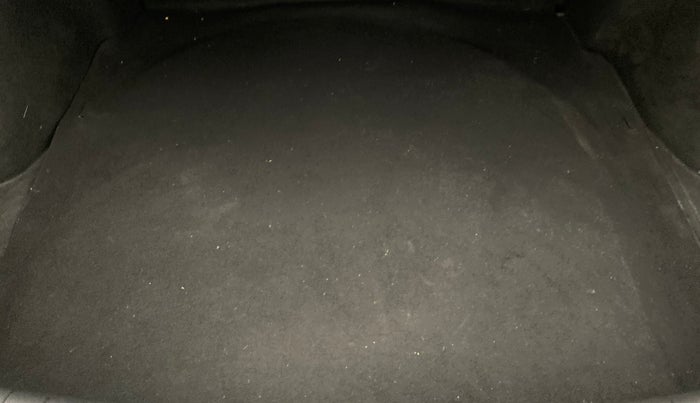 2022 Hyundai Verna SX (O) 1.0 TURBO DCT, Petrol, Automatic, 65,885 km, Boot Inside