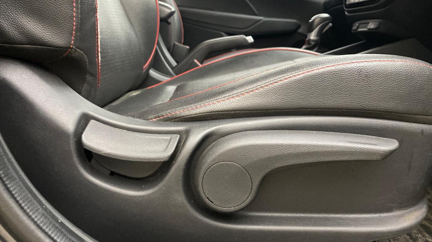 2022 Hyundai Verna SX (O) 1.0 TURBO DCT, Petrol, Automatic, 65,808 km, Driver Side Adjustment Panel