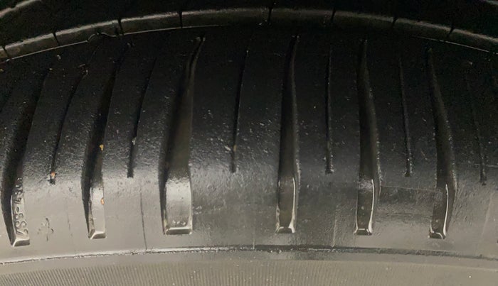 2017 Honda Jazz 1.2L I-VTEC SV, Petrol, Manual, 43,475 km, Right Front Tyre Tread