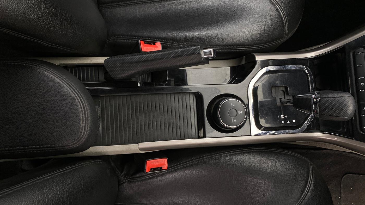 2018 Tata NEXON XZA PLUS PETROL, Petrol, Automatic, 91,451 km, Gear Lever