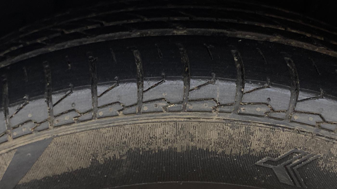 2018 Tata NEXON XZA PLUS PETROL, Petrol, Automatic, 91,451 km, Left Front Tyre Tread
