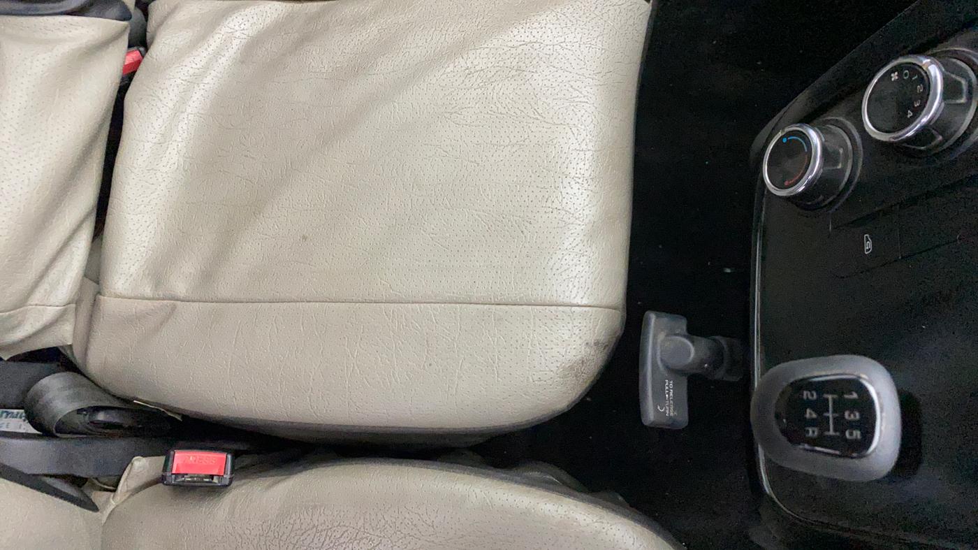 2019 Mahindra KUV 100 NXT K2 P 6 STR, Petrol, Manual, 45,633 km, Gear Lever