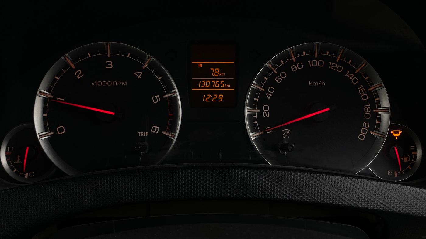2014 Maruti Swift Dzire VDI, Diesel, Manual, 1,30,761 km, Odometer Image